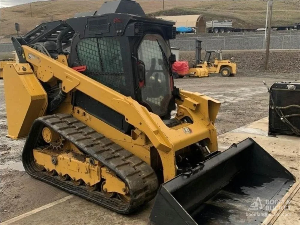 Unleashing Power and Versatility: Exploring the 2020 Caterpillar 299D3XE