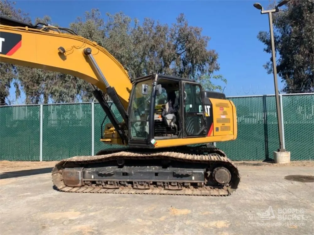 Unleash Power and Versatility with the 2018 CATERPILLAR 330F Excavator