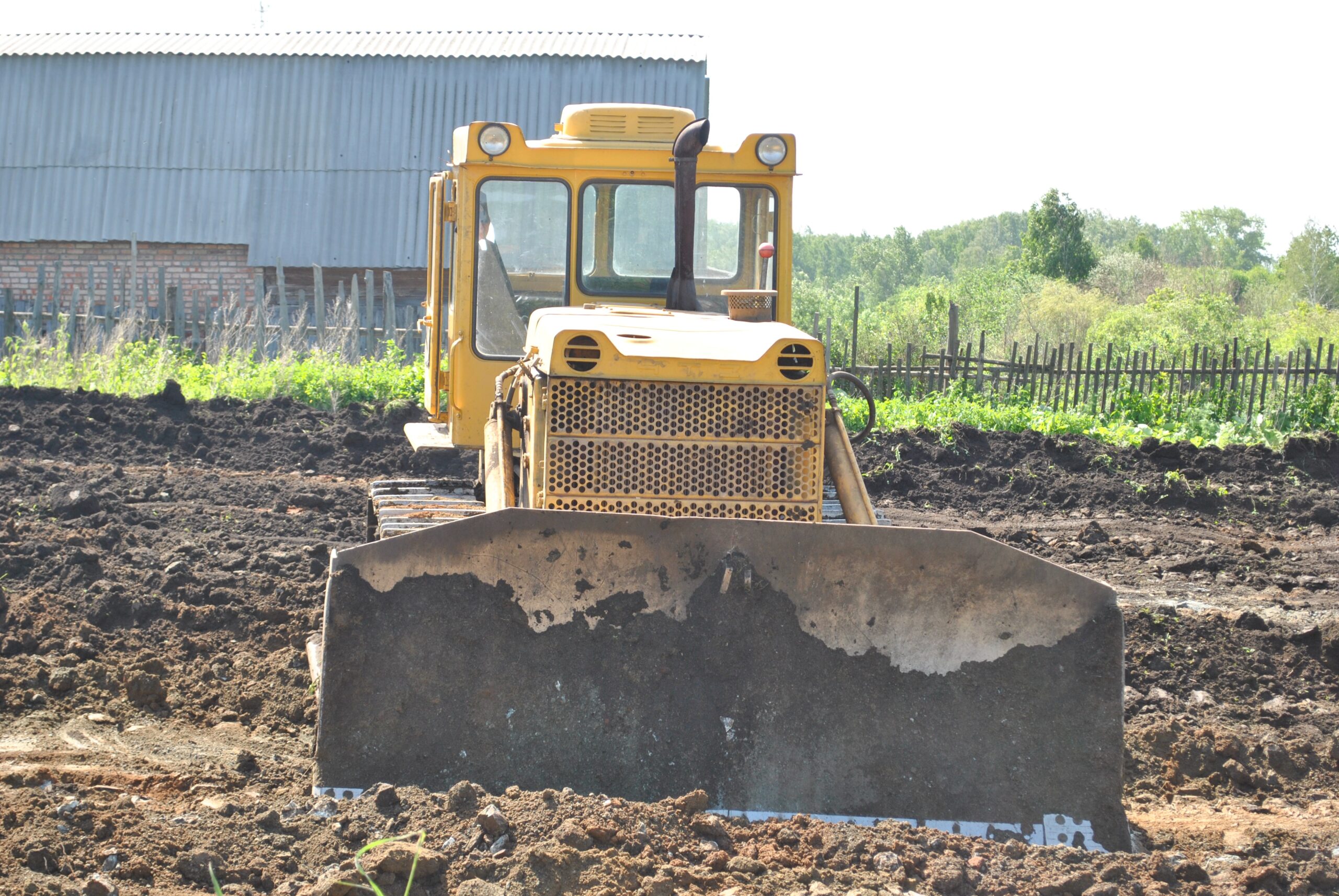 How Much Weight Can A Mini Excavator Lift?