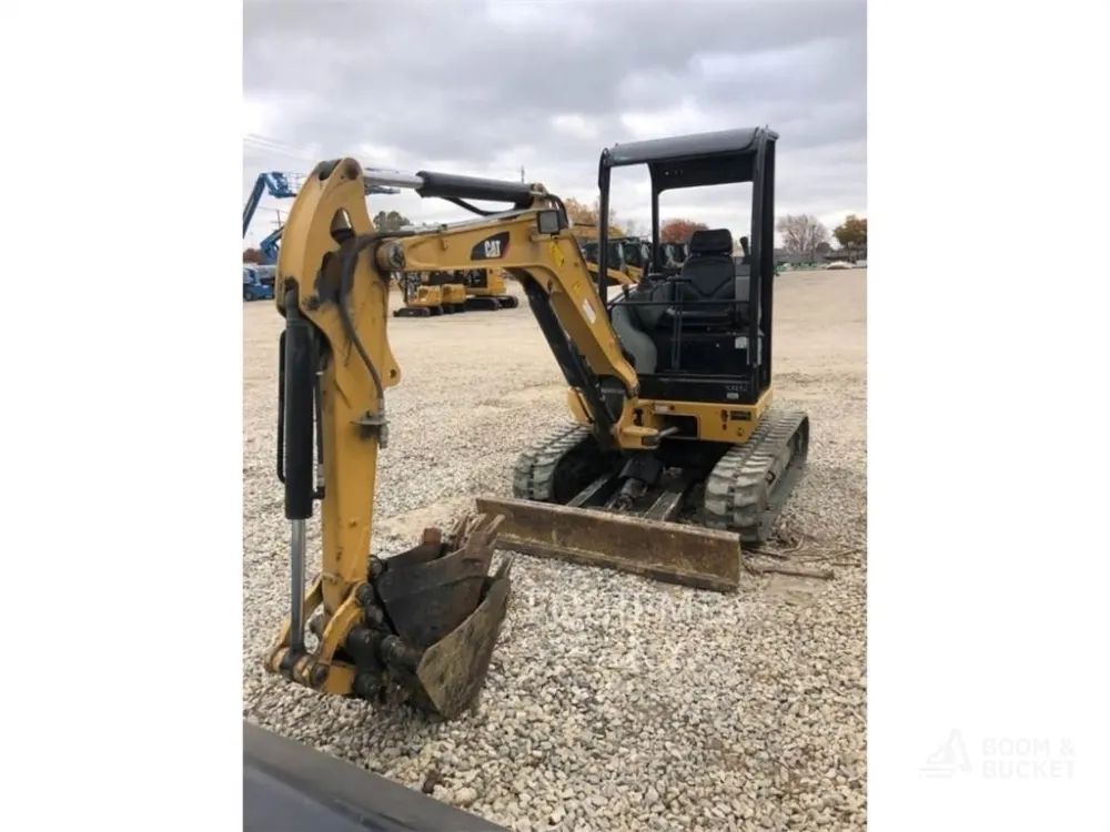 Unleash Efficiency and Maneuverability with the 2019 Caterpillar 302.7DCRLO: The Perfect Compact Excavator for Versatile Job Sites