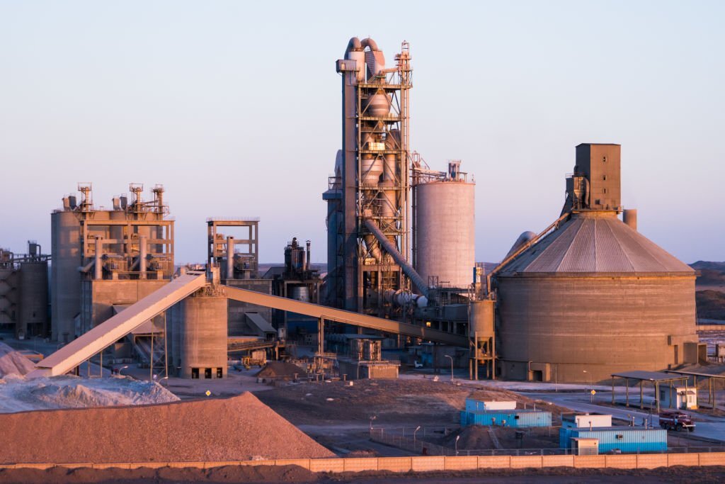 Driving Development: The Backbone of Construction in the DFW Area – Concrete Batching Plants
