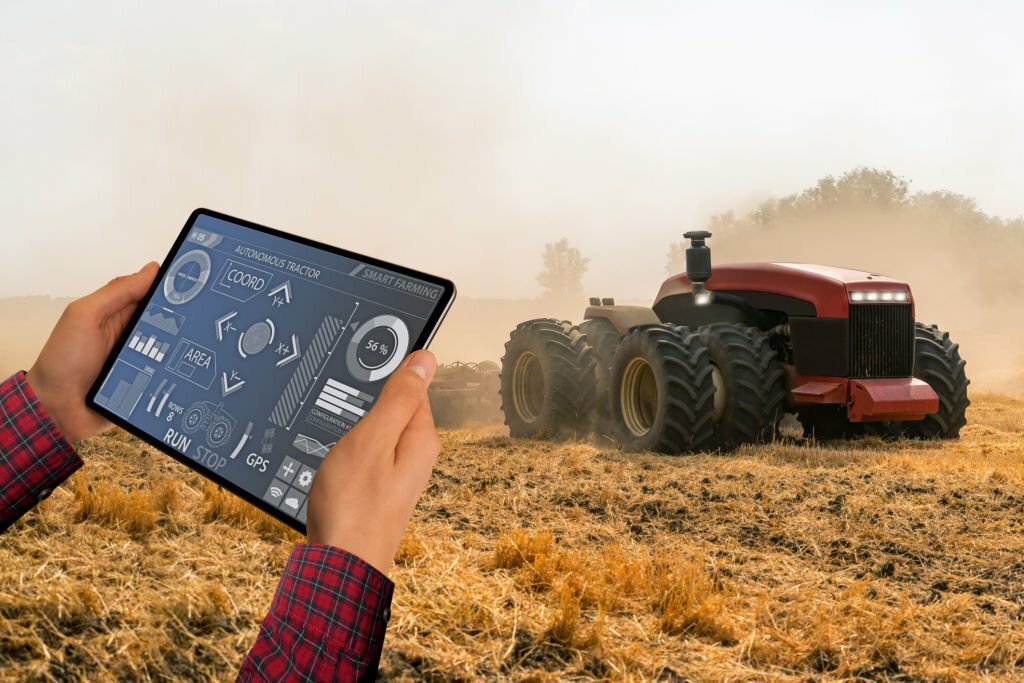 Tractors of Tomorrow: Exploring Emerging Trends and Future Developments in Heavy Equipment Applications